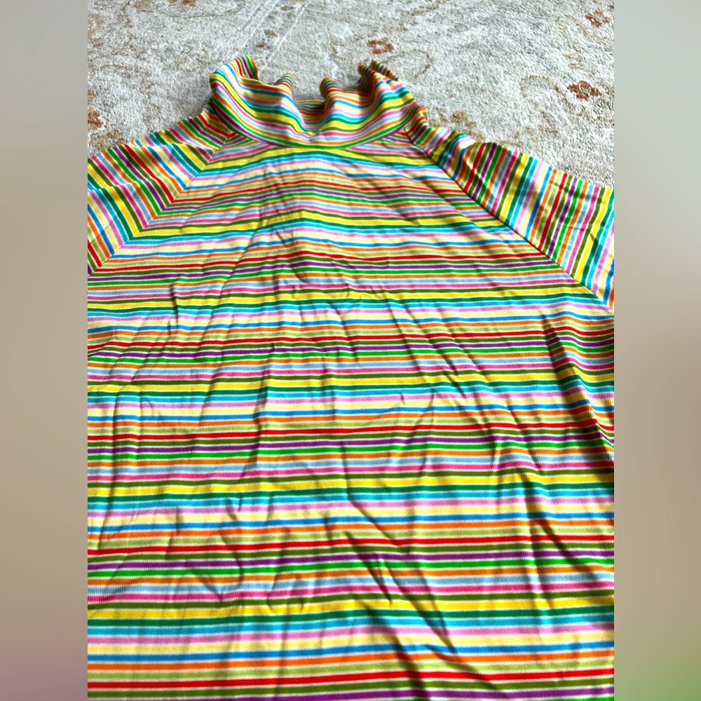 Vintage rainbow stripes top